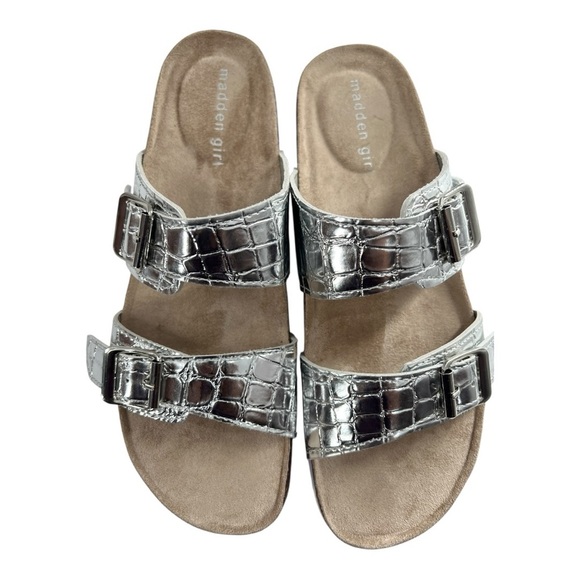 Steve Madden Metallic Silver Croc-Embossed Sandals Slip-On Size 9.5 Brand New - Picture 9 of 10